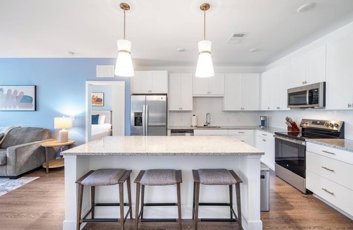 Vero Beach Apartment | Landing | Incredible 1BD, Pool, Gym