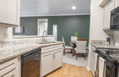 Lewisville Apartment | Landing | Incredible 3BD, Gym