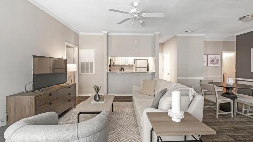 Crestline Heights Apartment | Landing Modern Apartment with Amazing Amenities (ID9147X63)