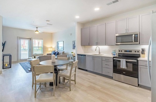 Santa Rosa Beach Apartment | Landing | Modern 1BD, Yoga Studio, Gym