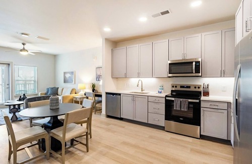 Santa Rosa Beach Apartment | Landing | Spectacular 1BD, Yoga Studio, Gym