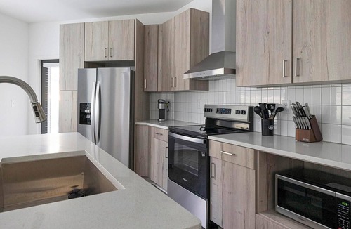 Sand Ridge Apartment | Landing | Spectacular 2BD, Clubhouse, Gym