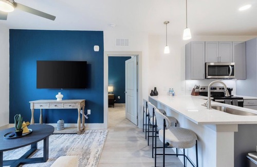 Santa Rosa Beach Apartment | Landing | Stunning 2BD, Pool, Gym