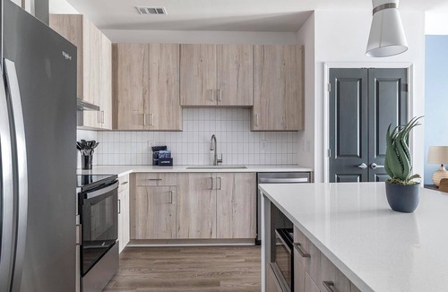 Sand Ridge Apartment | Landing | Stunning 1BD, Clubhouse, Gym