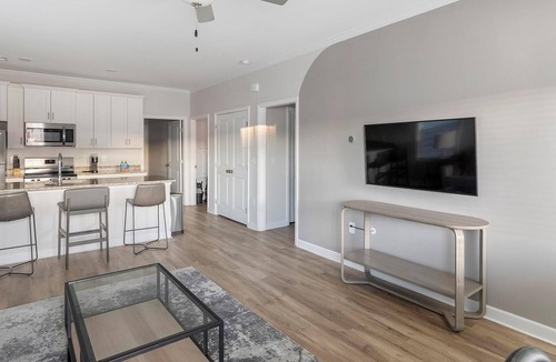 Huntsville Apartment | Landing | Stunning 2BD, Courtyard, Clubhouse