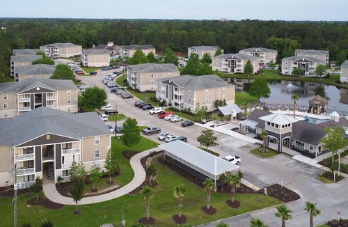Gulf Hills Apartment | Landing | Stunning 3BD, Gym, Clubhouse