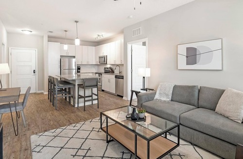 Land O' Lakes Apartment | Landing | Stunning 2BD, Pool, Gym