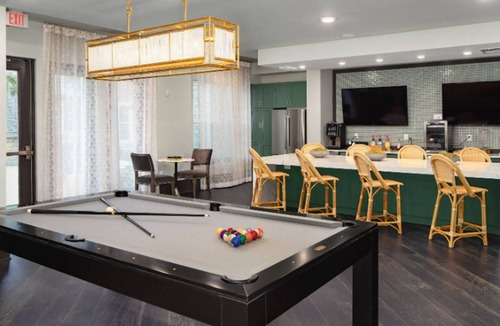 Land O' Lakes Apartment | Landing | Stylish 2BD, Clubhouse, Gym