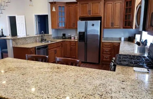 Algiers Point Apartment | Large Apartment With View
