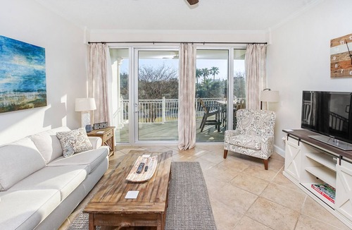 Rosemary Beach Condo | Large Newly Furnished 3 bedroom! Sleeps up To 8!