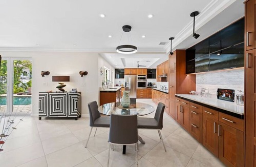 Hendricks and Venice Isles House | Las Olas Waterfront Home | Heated Pool, Yacht Dock