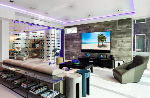 Nurmi Isles Villa | Las Palmas Royal Estate Fort Lauderdale