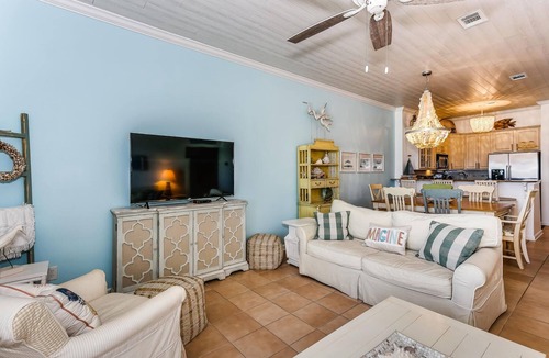 Pensacola Beach Condo | Last minute opening July 5th-8th! Salty Kisses on the Beach is waiting for you!