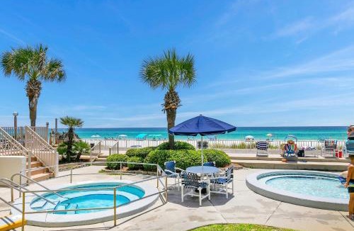 Fort Bay Apartment | Latitude 29 #13