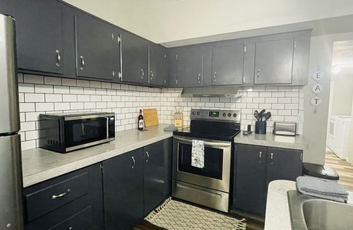 Mead House | "Lazy Days" less than 10 minutes from Lake Texoma and Choctaw Casino