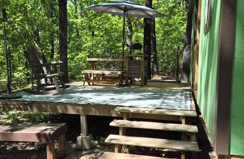 Jay Cabin | Leaning Tree Woods Cabin. Isolated area near Grand Lake.