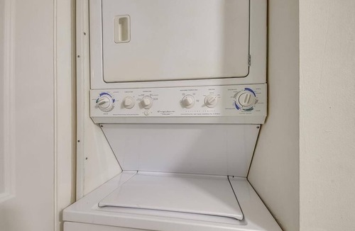 St. George Island Condo | LEAVE YOUR WORRIES behind as you let the wonder of St. George Island sink into your soul!