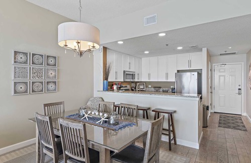 Fort Walton Beach - Destin Condo | Leeward Key 1203 2/2 Top Floor View for Miles, Beach Service, Renovated