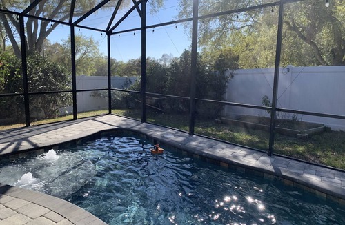 Winter Haven House | Legoland Splash Escape with pool and hot tub!