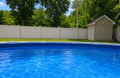 Scottsboro House | Lily Manor Estates — Executive Retreat with Pool Near Lake Guntersville