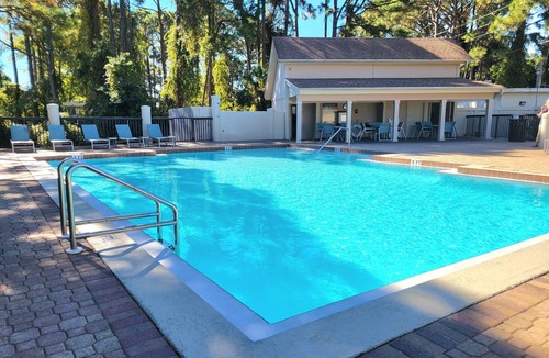 Miramar Beach House | Linkside 475 - 6 seat GOLF CART, single family home, Free WIFI