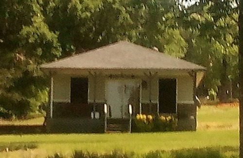 Broaddus Cabin | Little cabin right on the lake 2 bedroom 1 bath .internet and ac great view .