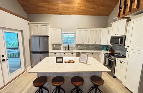 Placida House | Little Gasparilla Island family get away sleeps 11.