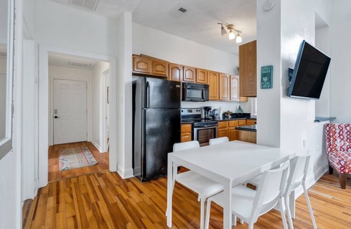 Mid-City District Condo | Lively Mid-City 3BR: Ideal for Mardi Gras, Streetcar and Canal Street Steps Away w/Pool