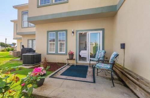 El Centro Beach House | Livin' La Villa Loca