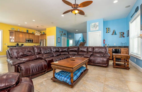Dauphin Island House | Livin the Dream - Beachfront, 6/6, POOL, Pet Friendly, Sleeps 15