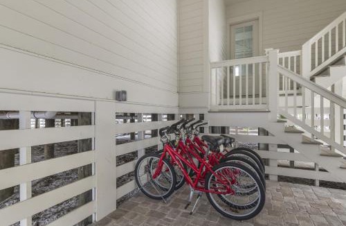 Holiday Isle House | Living The Dream At Destin Pointe Resort