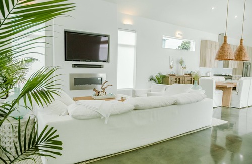 San Juan House | Location, comfort, and 5 beach accesses to more than one mile of deeded beach!