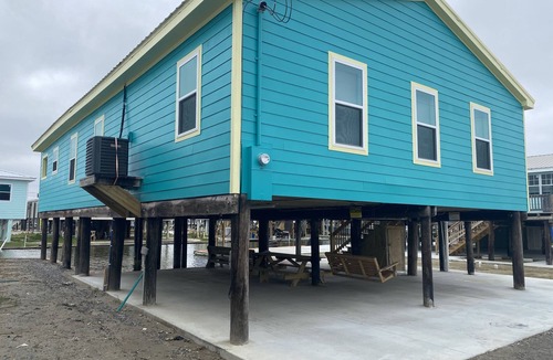 Grand Isle House | LOCATION, LOCATION, TOTALLY RENOVATED, ON THE WATER, TWO 28' COVERED SLIPS