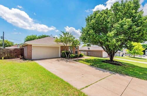Burleson House | Lone Star Haven for 8