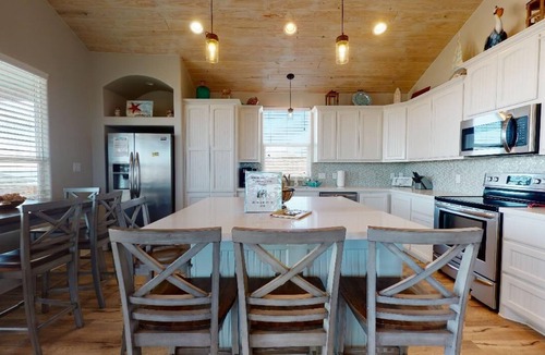 Crystal Beach House | Looney Dunes: 3 BR, 3 BA House in Crystal Beach, Sleeps 18