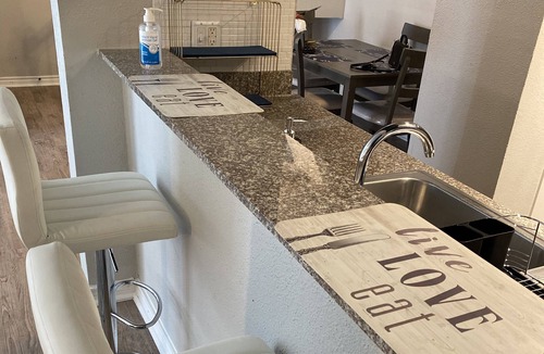 Braeswood Place House | Lovely 1 bedroom 1bath townhouse near the Medical Ctr