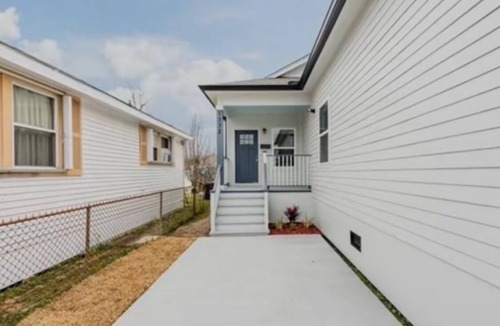 Lower Ninth Ward House | Lovely 2-bedroom townhome in vibrant New Orleans
