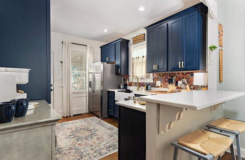 Foley Cottage | Lovely 2-bedroom waterfront cottage with many outdoor activities and charm