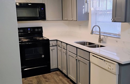 Daytona Beach House | Lovely 3-bedroom house with AC in Daytona Beach