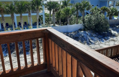Toilla Segunda House | Lovely Beach Getaway ~ Steps To The Beach ~ The Perfect Family Escape!