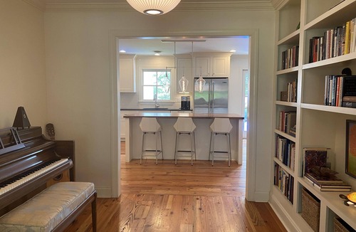 Oxford House | Lovely home 1.7 miles from Grove and Stadium