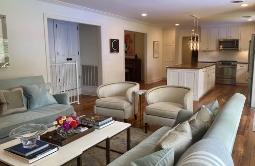 Oxford House | Lovely home 1.7 miles from Grove and Stadium