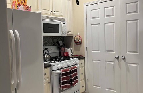 Oxford House | Lovely home in good location just few minutes to OleMiss and downtown.