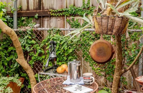 Faubourg Marigny Apartment | Lovely place near everything New Orleans