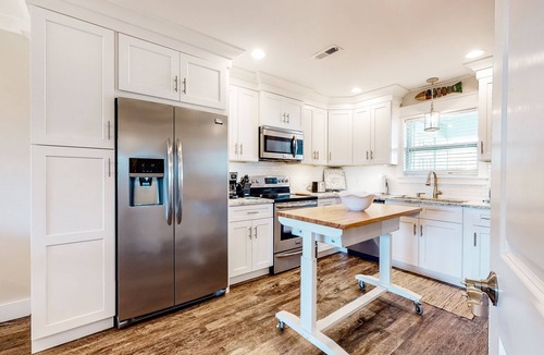 Sunnyside On The Gulf House | Lovely Townhouse Steps From Beach w/Free WiFi, Breathtaking Views, & Central AC