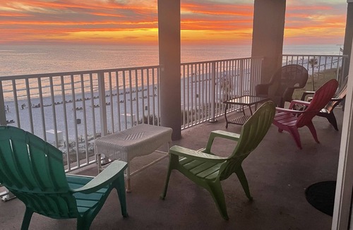 Panama City House | Low Spring Break Specials-Oceanfront-Long Beach Resort, Sleeps 11
