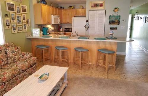 Fort Walton Beach Condo | LOWER FALL RATES! FREE BEACH SET UP! FREE WIFI! PRIME END UNIT!