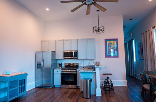 Faubourg Delassize House | Lower Garden Home Walk 2 Streetcar