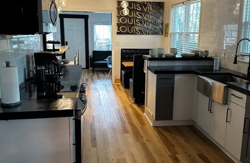 Columbus House | Lux House property located in the heart of the historic district of Columbus, MS