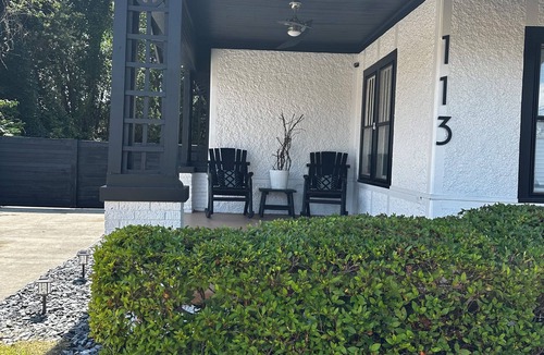Columbus House | Lux House property located in the heart of the historic district of Columbus, MS